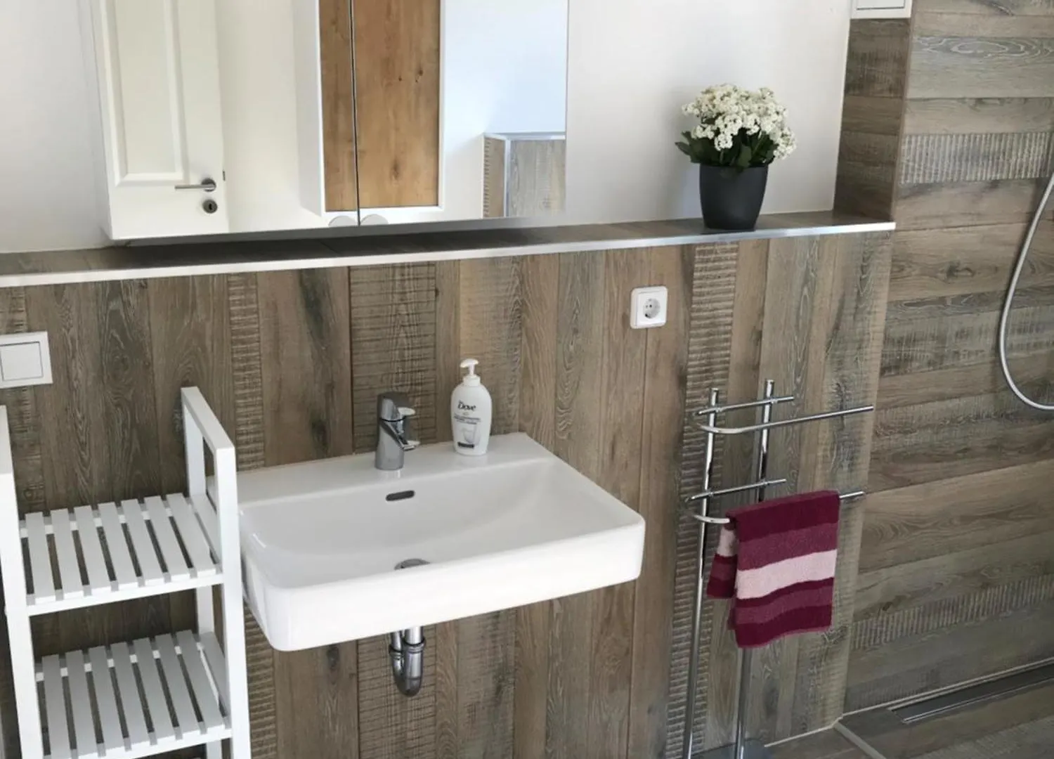 Schoene Neu Erbaute Wohnung Berlin Apartment